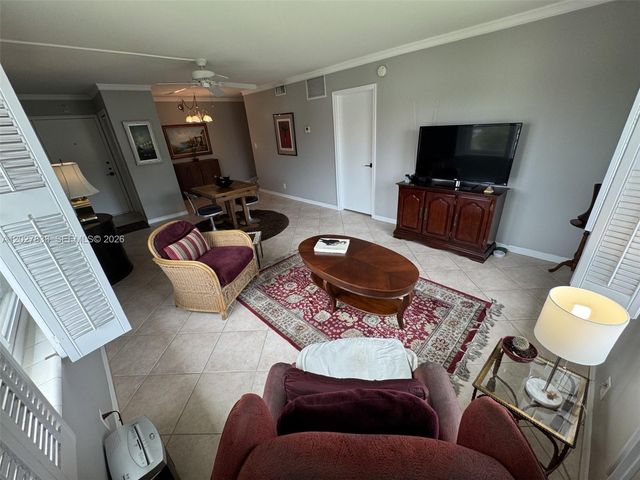 1950 N Andrews Ave 205D, Wilton Manors, FL 33311