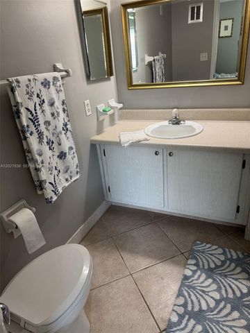 1950 N Andrews Ave 205D, Wilton Manors, FL 33311