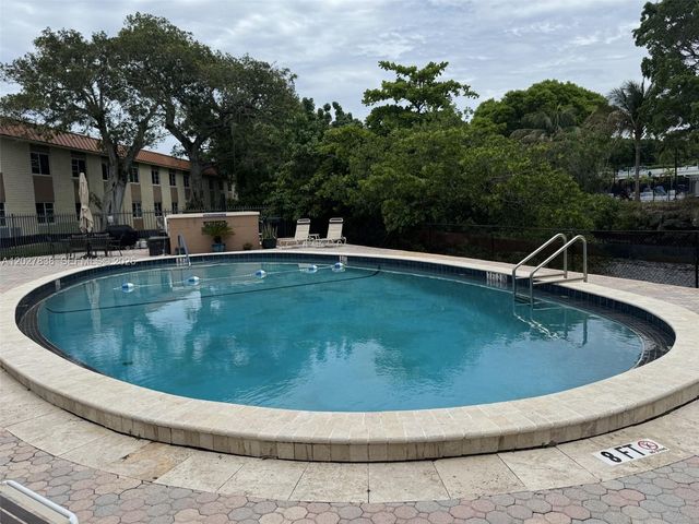 1950 N Andrews Ave 205D, Wilton Manors, FL 33311