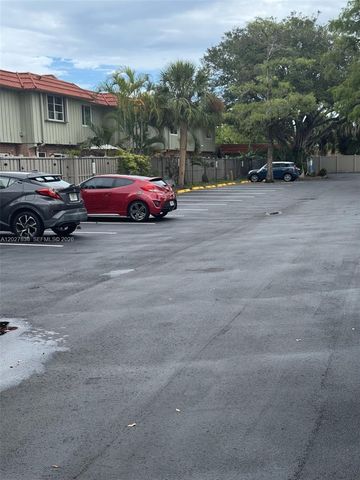 1950 N Andrews Ave 205D, Wilton Manors, FL 33311