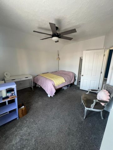 1218 University Avenue NE, Minneapolis, MN 55413