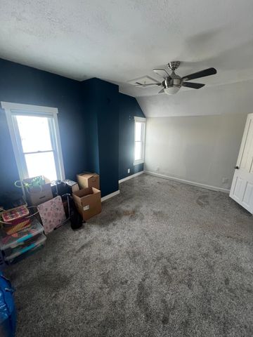 1218 University Avenue NE, Minneapolis, MN 55413