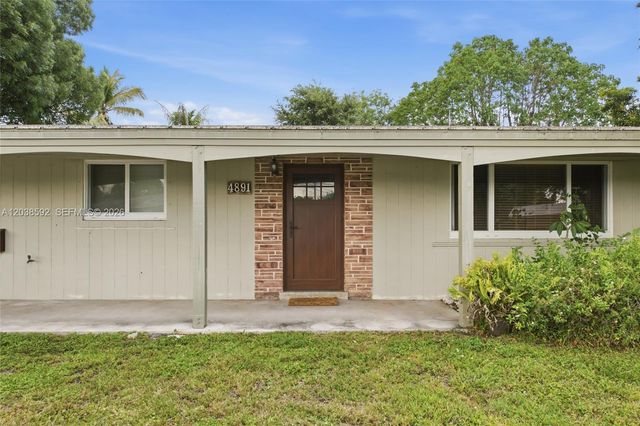 4891 NW 5th St, Plantation, FL 33317