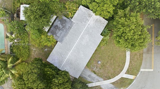 4891 NW 5th St, Plantation, FL 33317