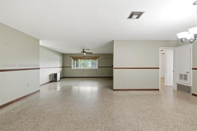 4891 NW 5th St, Plantation, FL 33317