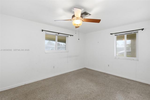 4891 NW 5th St, Plantation, FL 33317