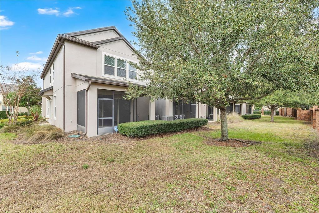 Image 20 of property listing at 10797 CORSICAN STREET 6, Orlando, FL 32824