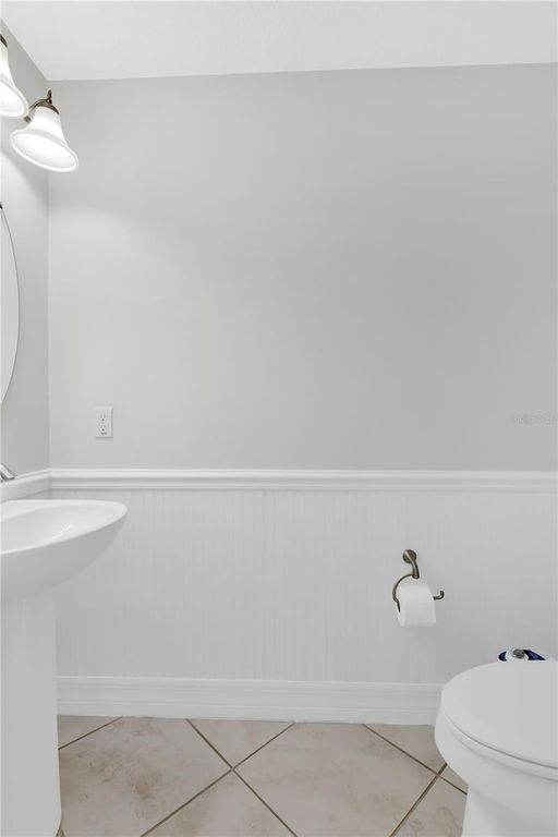 Image 9 of property listing at 10797 CORSICAN STREET 6, Orlando, FL 32824