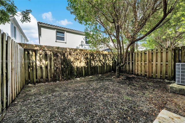 1445 SE 24th Rd, Homestead, FL 33035