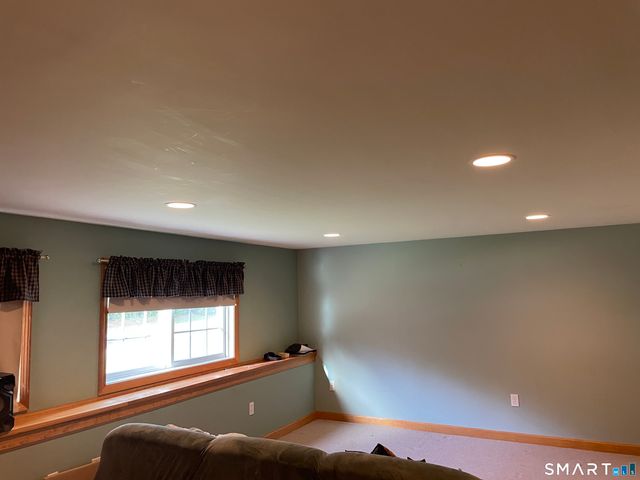 112 Maple Street, Seymour, CT 06483