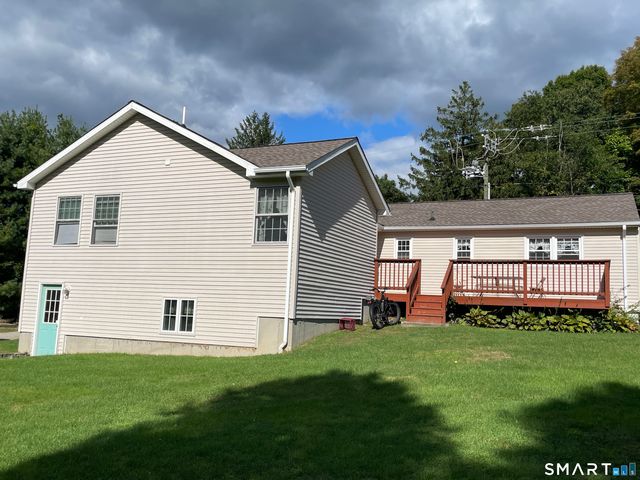 112 Maple Street, Seymour, CT 06483