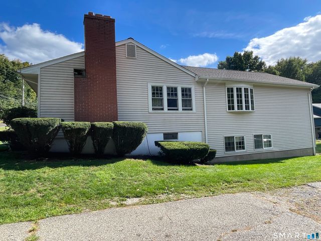 112 Maple Street, Seymour, CT 06483