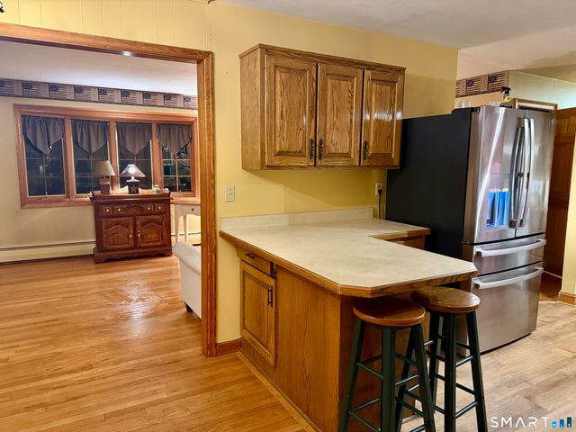 112 Maple Street, Seymour, CT 06483