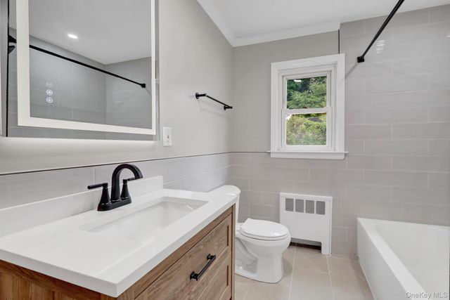 792 Highview Avenue, Westbury, NY 11590