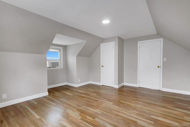 792 Highview Avenue, Westbury, NY 11590