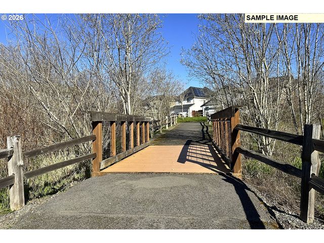 7744 Nw 146TH Ter, Portland, OR 97229