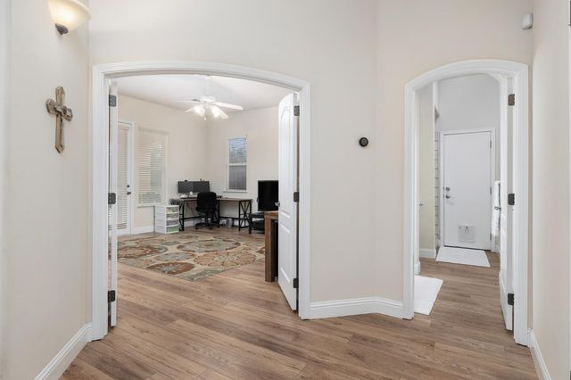 5180 E Copper, Clovis, CA 93619