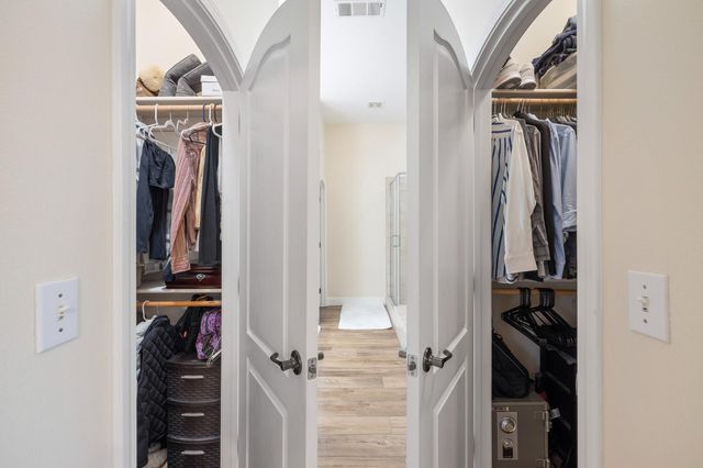 5180 E Copper, Clovis, CA 93619