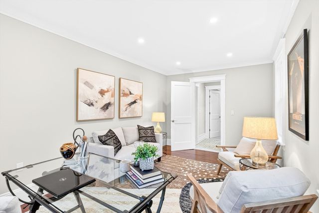 524 Ward St, Newton, MA 02459