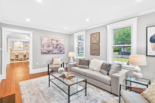 524 Ward St, Newton, MA 02459