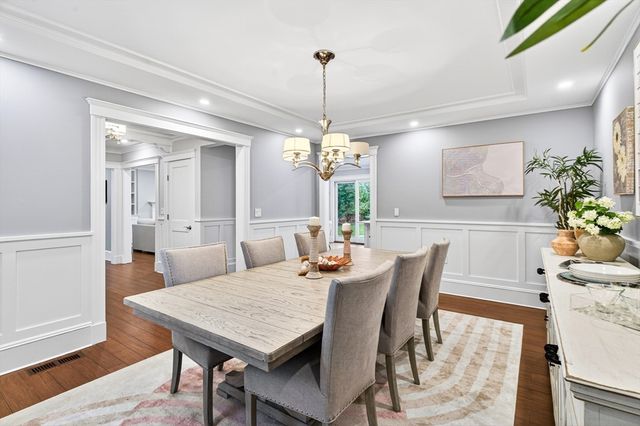 524 Ward St, Newton, MA 02459