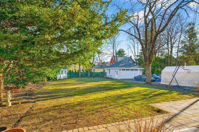 524 Ward St, Newton, MA 02459