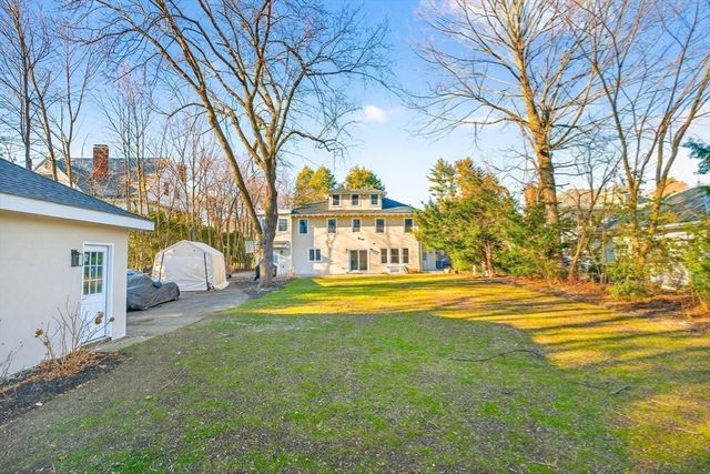 524 Ward St, Newton, MA 02459