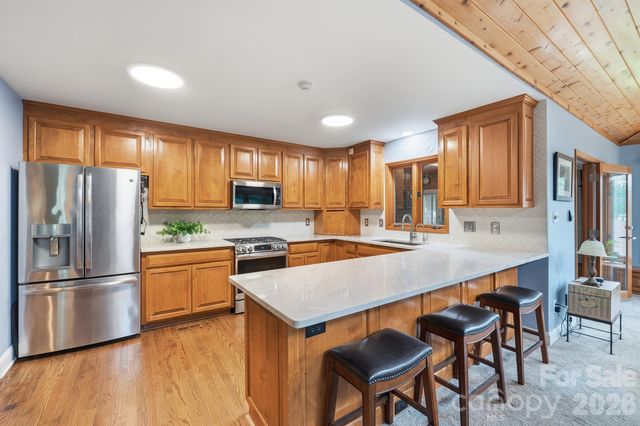1419 Stoneyridge Drive, Charlotte, NC 28214