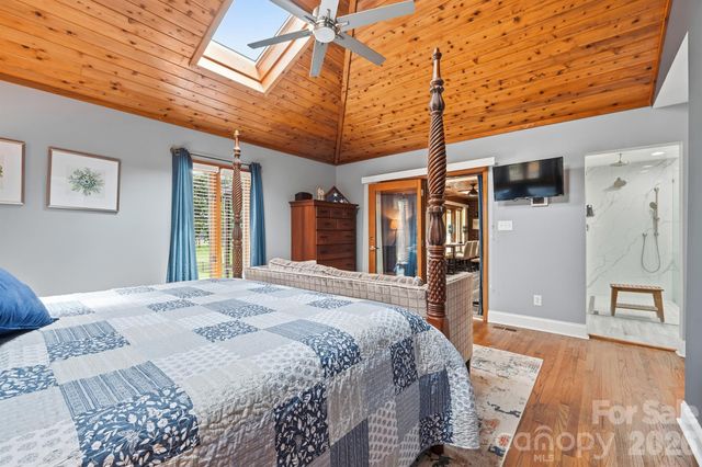 1419 Stoneyridge Drive, Charlotte, NC 28214