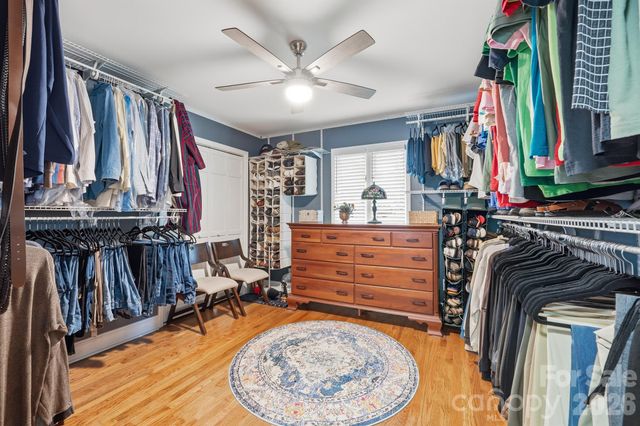 1419 Stoneyridge Drive, Charlotte, NC 28214