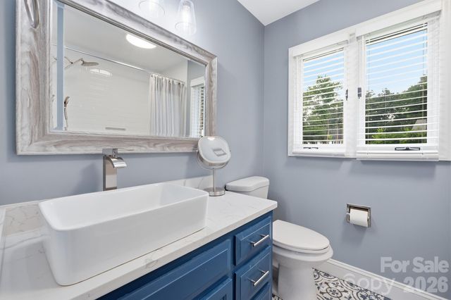 1419 Stoneyridge Drive, Charlotte, NC 28214
