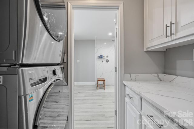 1419 Stoneyridge Drive, Charlotte, NC 28214