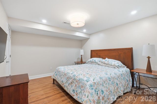1419 Stoneyridge Drive, Charlotte, NC 28214