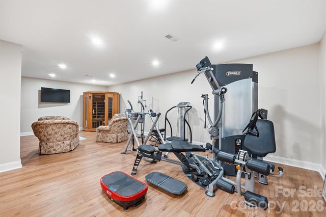 1419 Stoneyridge Drive, Charlotte, NC 28214
