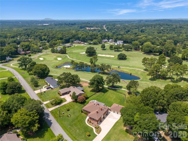 1419 Stoneyridge Drive, Charlotte, NC 28214