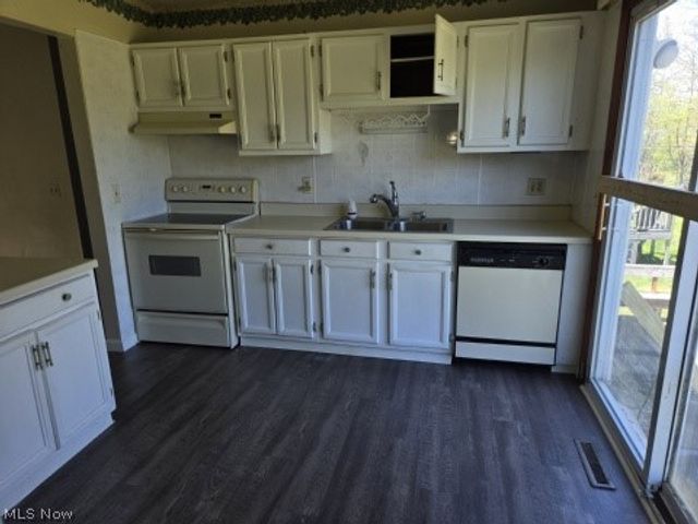 25849 Buckthorn Road, Bedford Heights, OH 44146