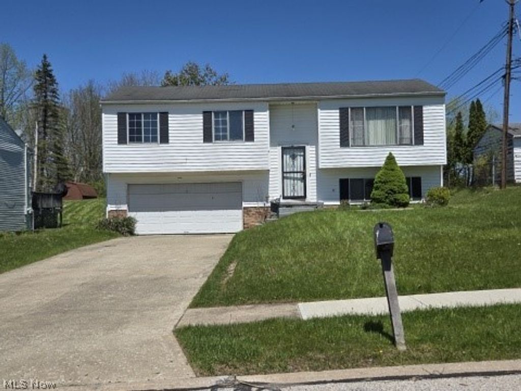 25849 Buckthorn Road, Bedford Heights, OH 44146
