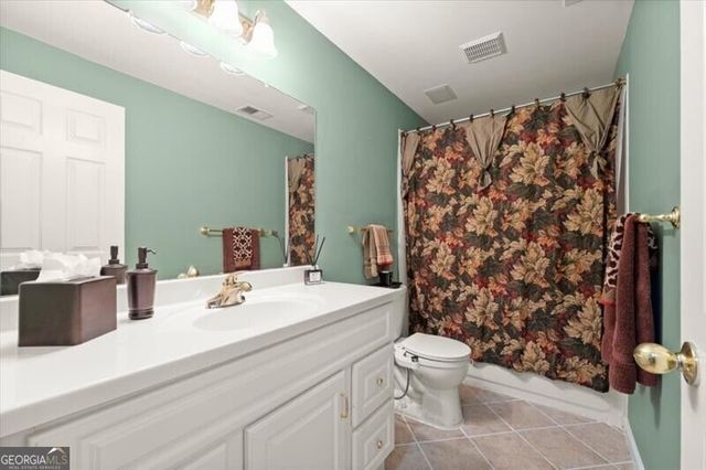 1215 Lake Washington Circle, Lawrenceville, GA 30043