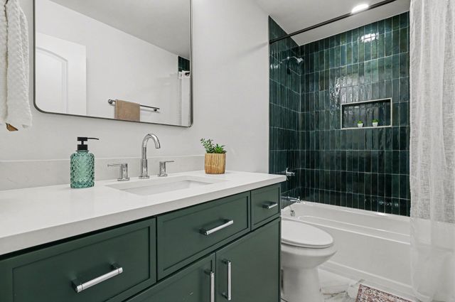 67 Scobey Dr, Nashville, TN 37210