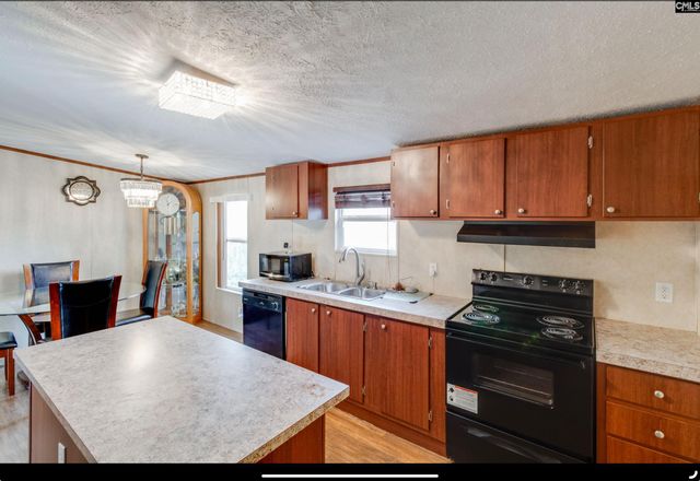 909 Boiling springs rd, Lexington, SC 29073