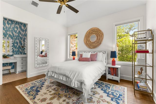 3753 Cooper Court, College Station, TX 77845