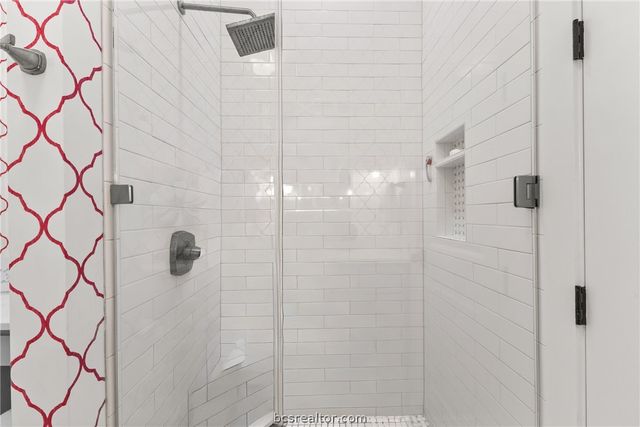 3753 Cooper Court, College Station, TX 77845