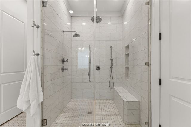 3753 Cooper Court, College Station, TX 77845