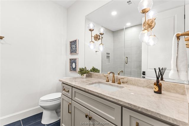3753 Cooper Court, College Station, TX 77845