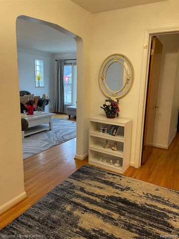 2000 Byrd Street, Dearborn, MI 48124