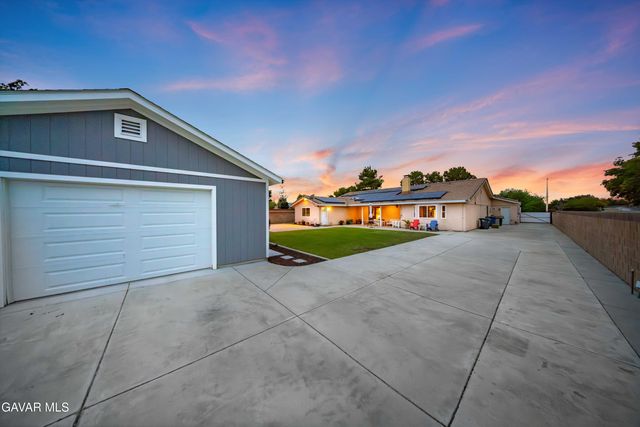 44834 17th Street, Lancaster, CA 93534