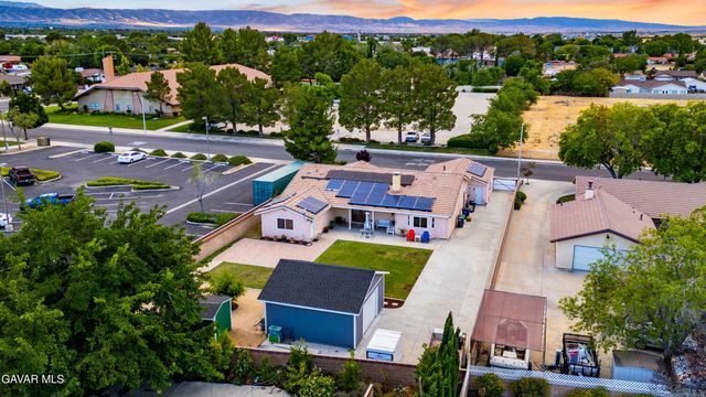 44834 17th Street, Lancaster, CA 93534