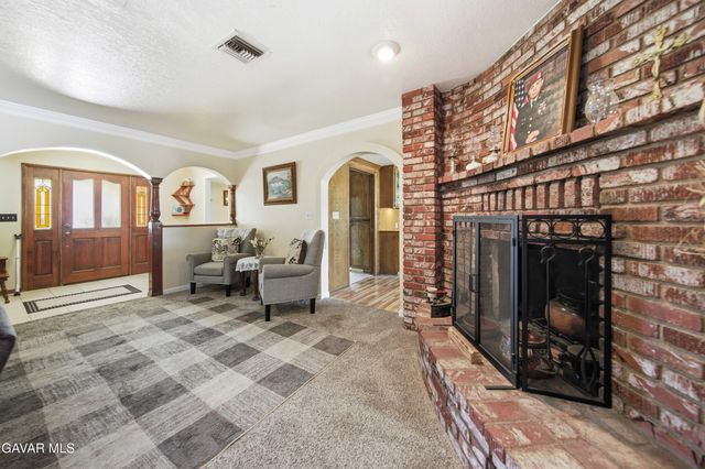 44834 17th Street, Lancaster, CA 93534