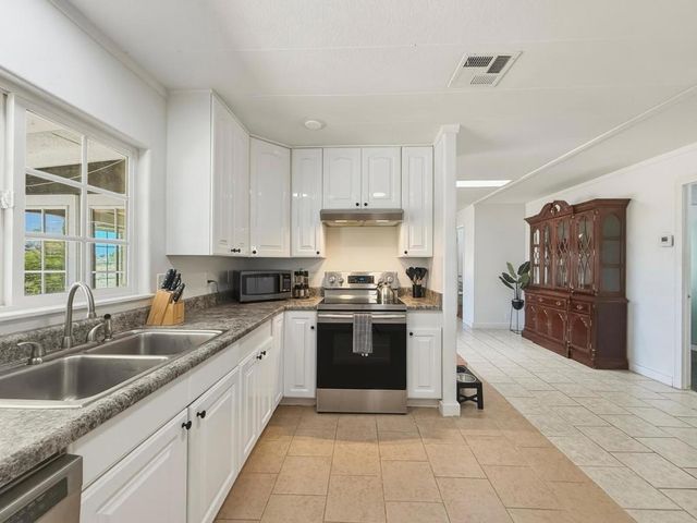 73290 20th Avenue, Desert Hot Springs, CA 92241