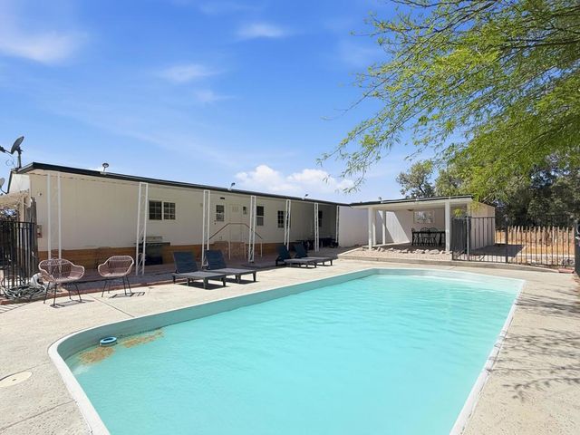 73290 20th Avenue, Desert Hot Springs, CA 92241